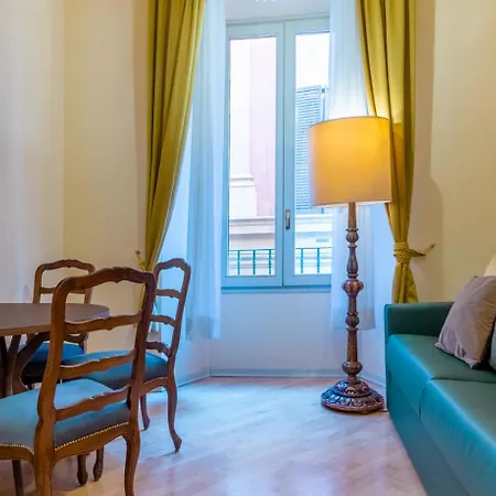 Ariam Πανσιόν 4*
